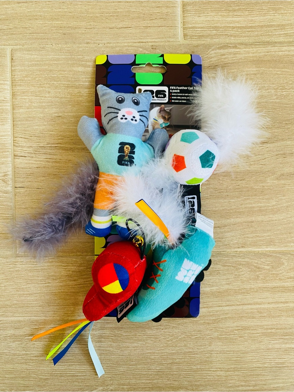 FIFA World Cup 26 Official Feather Cat Toy 4 Pack Set Plush Souvenir Ball NWT
